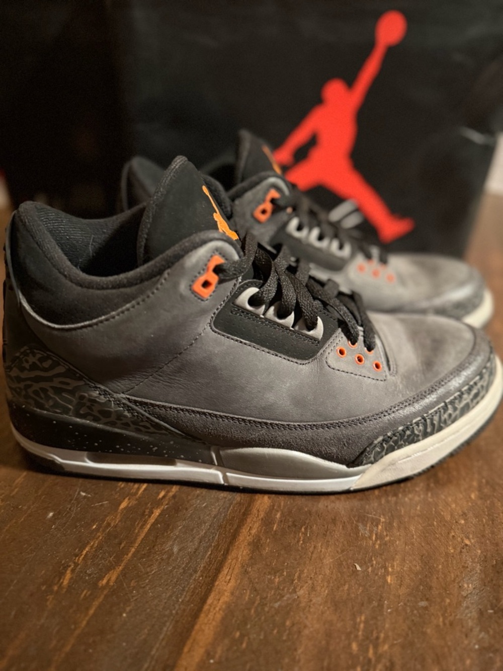 VNDS Nike Air Jordan 3 Retro "Fear" Sneakers - 9.5M